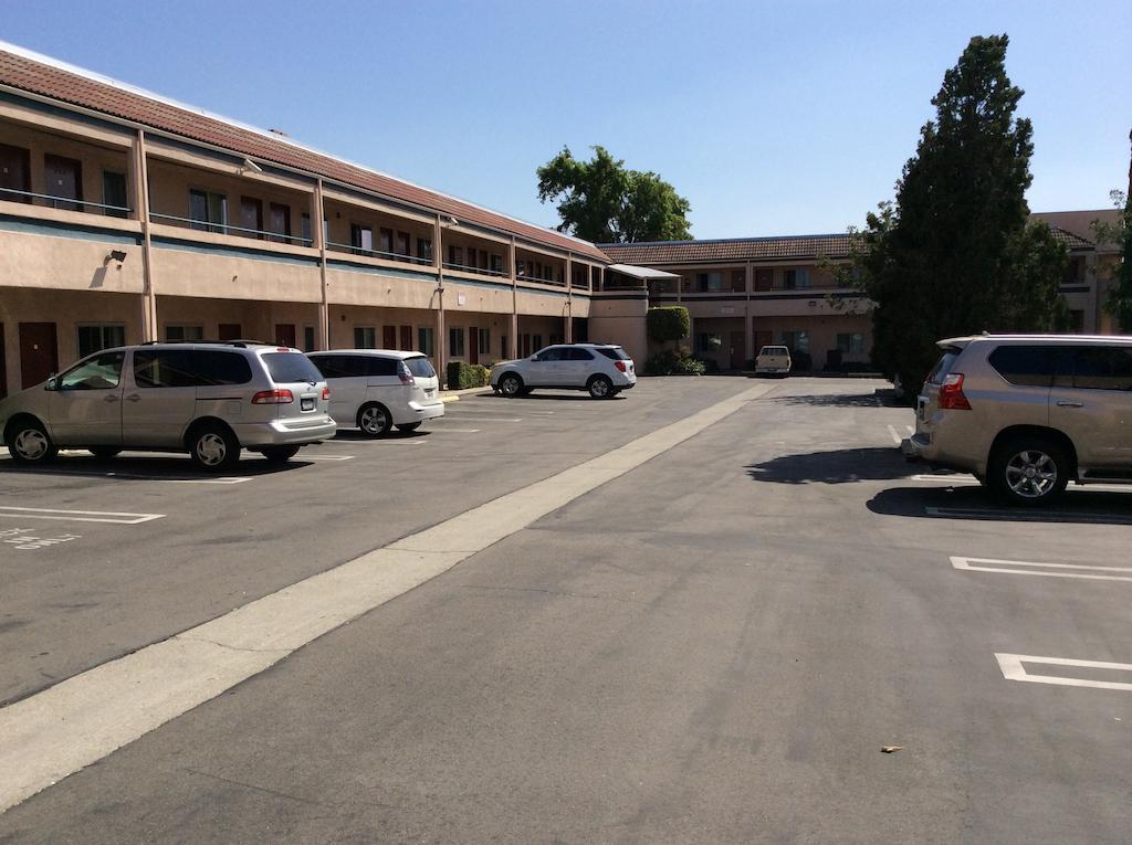 New Century Inn San Gabriel Esterno foto